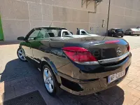 Używany Opel Astra Cabriolet Cosmo 140 KM (102 kW) 2008 Czarny Kabriolet