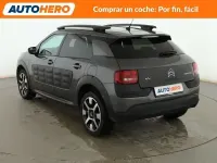 Usado Citroën C4 Cactus Shine 100 HP (73 kW) 2018 Cinzento Citadino