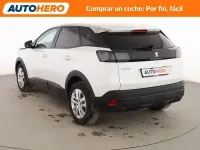 Usado Peugeot 3008 Active 131 CV (96 kW) 2022 Blanco SUV
