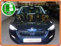 Usado Skoda Scala Ambition 110 CV (80 kW) 2022 Negro Utilitario