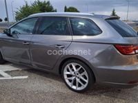 Usado Seat Leon ST FR 150 CV (110 kW) 2016 Gris / plata Familiar
