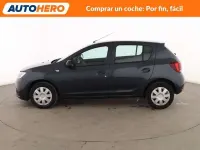 Usado Dacia Sandero Essentiel 75 CV (55 kW) 2019 Gris Utilitario