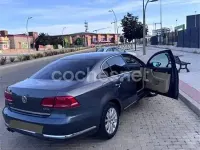 Usado VW Passat Advance 140 CV (102 kW) 2012 Azul Berlina
