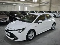 Usado Toyota Corolla Active 122 CV (89 kW) 2019 Blanco Berlina