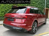 Usado Audi Q7 Ambiente 286 CV (210 kW) 2022 Granate SUV