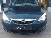 Usado Opel Astra Enjoy 110 CV (80 kW) 2011 Azul Familiar