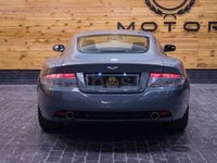 Usado Aston Martin DB9 476 CV (350 kW) 2009 Gris / plata Coupe