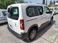 Używany Peugeot Rifter Business-Line 99 KM (72 kW) 2023 Biały Minivan