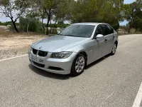 Usado BMW 320 Comfort Edition 163 CV (119 kW) 2006 Gris / plata Berlina