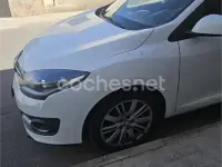 Usado Renault Mégane Business 90 CV (66 kW) 2015 Blanco Berlina