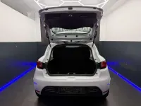Usado Renault Clio IV LIMITED 90 CV (66 kW) 2019 Blanco Utilitario