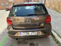 Usado VW Polo Advance 90 CV (66 kW) 2016 Marrón Berlina