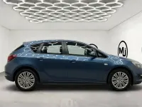 Usado Opel Astra Excellence 110 CV (80 kW) 2014 Azul Berlina