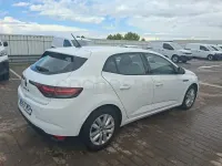 Usado Renault Mégane II Equilibre 140 CV (102 kW) 2022 Blanco Berlina