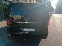 Usado Mercedes V220 AMG 163 CV (119 kW) 2022 Negro Monovolumen