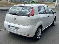 Usado Fiat Punto Easy 69 CV (50 kW) 2013 Blanco Utilitario