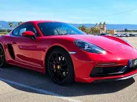 Usado Porsche 718 Cayman GTS 400 CV (294 kW) 2024 Rojo Coupe
