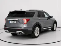 Usado Ford Explorer Platinum 457 CV (336 kW) 2022 Gris / plata SUV