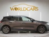 Usado Ford Focus ST-Line X 125 CV (91 kW) 2024 Negro Berlina