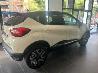 Usado Renault Captur XMOD 120 CV (88 kW) 2016 Beige SUV