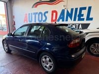 Usado Seat Leon Sport 110 CV (80 kW) 2002 Azul Utilitario