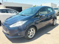 Usado Ford Fiesta Trend 82 CV (60 kW) 2017 Azul Utilitario