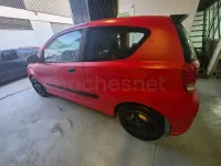 Usado Chevrolet Kalos SE 94 CV (69 kW) 2005 Rojo Berlina