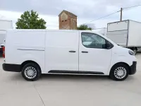 Usado Toyota Proace 140 CV (102 kW) 2022 Blanco Monovolumen