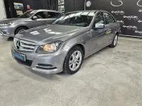 Usado Mercedes C220 Avantgarde 170 CV (125 kW) 2013 Gris / plata Berlina