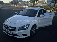 Usado Mercedes CLA220 Urban 170 CV (125 kW) 2013 Blanco Coupe