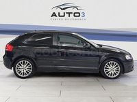 Usado Audi A3 Ambition 140 CV (102 kW) 2010 Negro Utilitario