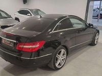Usado Mercedes E200 184 CV (135 kW) 2011 Negro Coupe