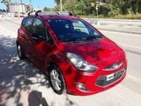 Usado Hyundai ix20 126 CV (92 kW) 2014 Rojo Utilitario