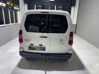 Usado Citroën Berlingo Live 100 CV (73 kW) 2016 Blanco Monovolumen