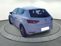 Usado Seat Leon Style 110 CV (80 kW) 2018 Blanco Berlina