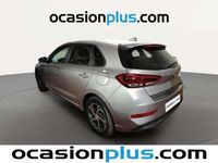 Usado Hyundai i30 120 CV (88 kW) 2022 Plateado Utilitario