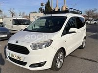 Usado Ford Tourneo Courier Trend 100 CV (73 kW) 2018 Blanco Monovolumen