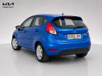 Usado Ford Fiesta Trend 75 CV (55 kW) 2016 Azul Utilitario
