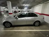 Usado Mercedes C220 Elegance 170 CV (125 kW) 2009 Gris / plata Berlina