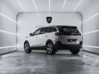 Usado Peugeot 5008 Allure 120 CV (88 kW) 2020 SUV