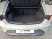 Usado Cupra Leon 150 CV (110 kW) 2025 Gris Utilitario