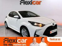 Usado Toyota Yaris Hybrid Business Edition 116 CV (85 kW) 2022 Blanco Utilitario