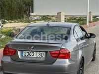 Usado BMW 318 143 CV (105 kW) 2010 Gris / plata Berlina