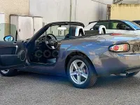 Usado Mazda MX5 Active 126 CV (92 kW) 2007 Gris / plata Descapotable