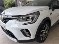 Używany Renault Captur Zen 90 KM (66 kW) 2021 Biały SUV