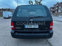 Usado Kia Carnival LX 144 CV (105 kW) 2004 Negro Monovolumen