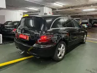 Usado Mercedes R320 224 CV (164 kW) 2007 Negro Monovolumen