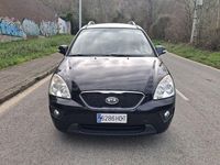 Usado Kia Carens 126 CV (92 kW) 2011 Negro Monovolumen