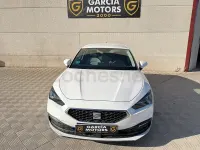 Usado Seat Leon Style 115 CV (84 kW) 2021 Blanco Berlina