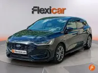Usado Ford Focus ST-Line 125 CV (91 kW) 2023 Negro Berlina